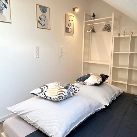 Lgh-Moderne, Ruhige Wohnung, Naehe Zum Flughafen Und Autobahn, 24H-Self-Check-In, Vollausgestattet, Disneyplus, Waschmaschine Langenhagen  Exteriör bild