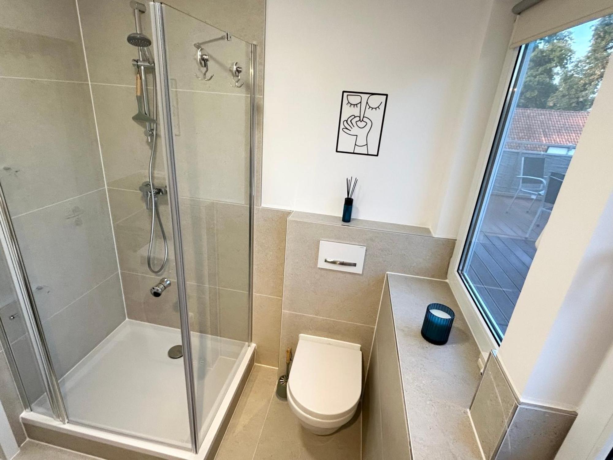 Lgh-Moderne, Ruhige Wohnung, Naehe Zum Flughafen Und Autobahn, 24H-Self-Check-In, Vollausgestattet, Disneyplus, Waschmaschine Langenhagen  Exteriör bild